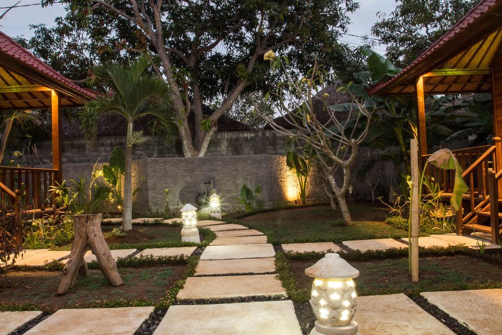 Seaside Huts Lembongan Hotel Bagian luar foto